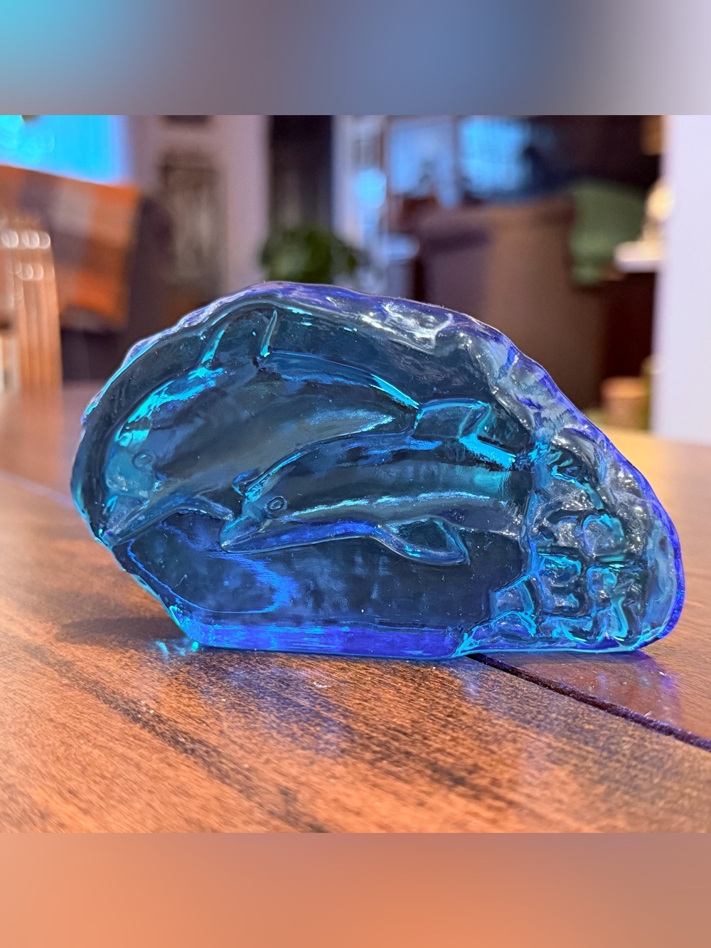 Vintage Blue Aquamarine Art Glass Etched Dolphins Waves Sculpture paperweight
